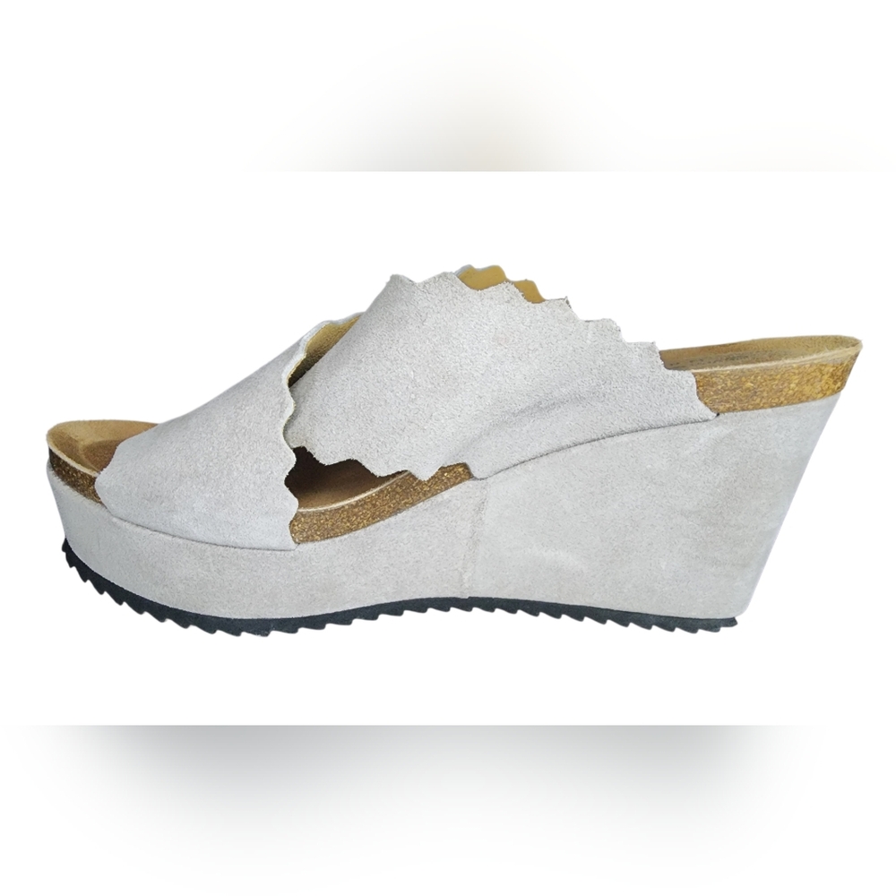 Chocolat Blu Natural Wedge Cross Strap Sandals, Womens 39 EU (8-8.5 US) - Picture 7 of 11